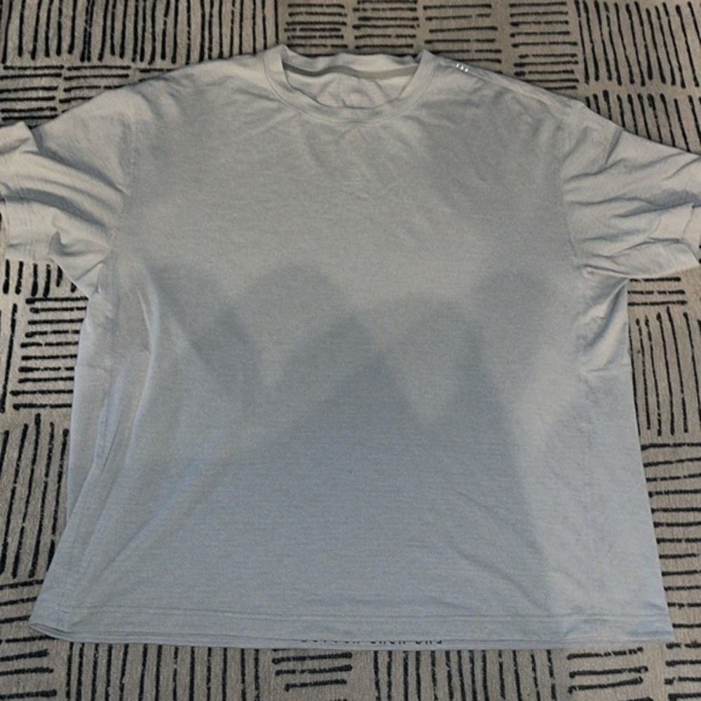Lululemon Shirt Tee Mens XL Drysense Short Sleeve Better Each Day ~flaw